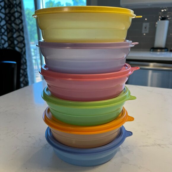 New Never Used Tupperware 6 Piece Bowl Set - Picture 1 of 9